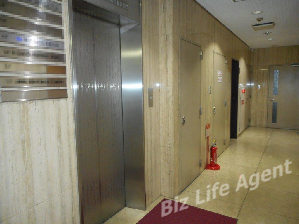 グロッツ・ベッケルトビルの内装写真