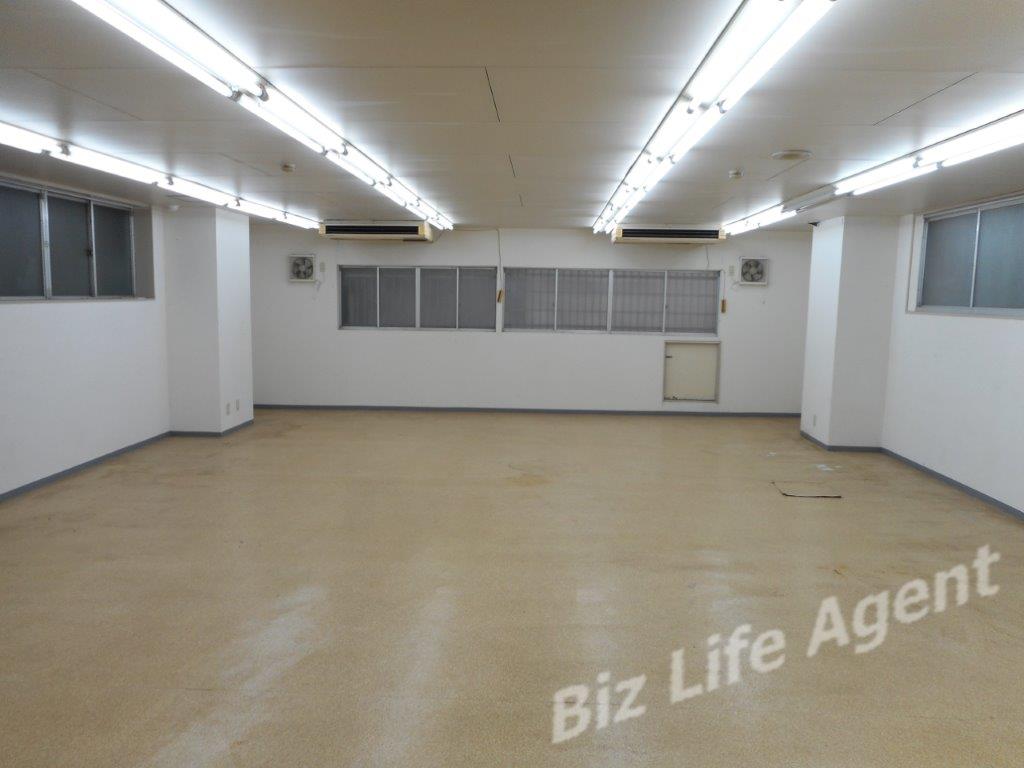 大阪ジュエリービルの内装写真