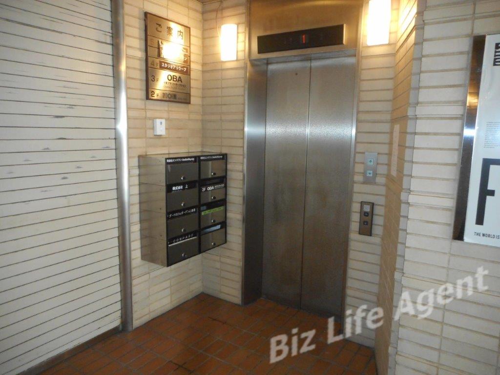 心斎橋シキシマビルの内装写真