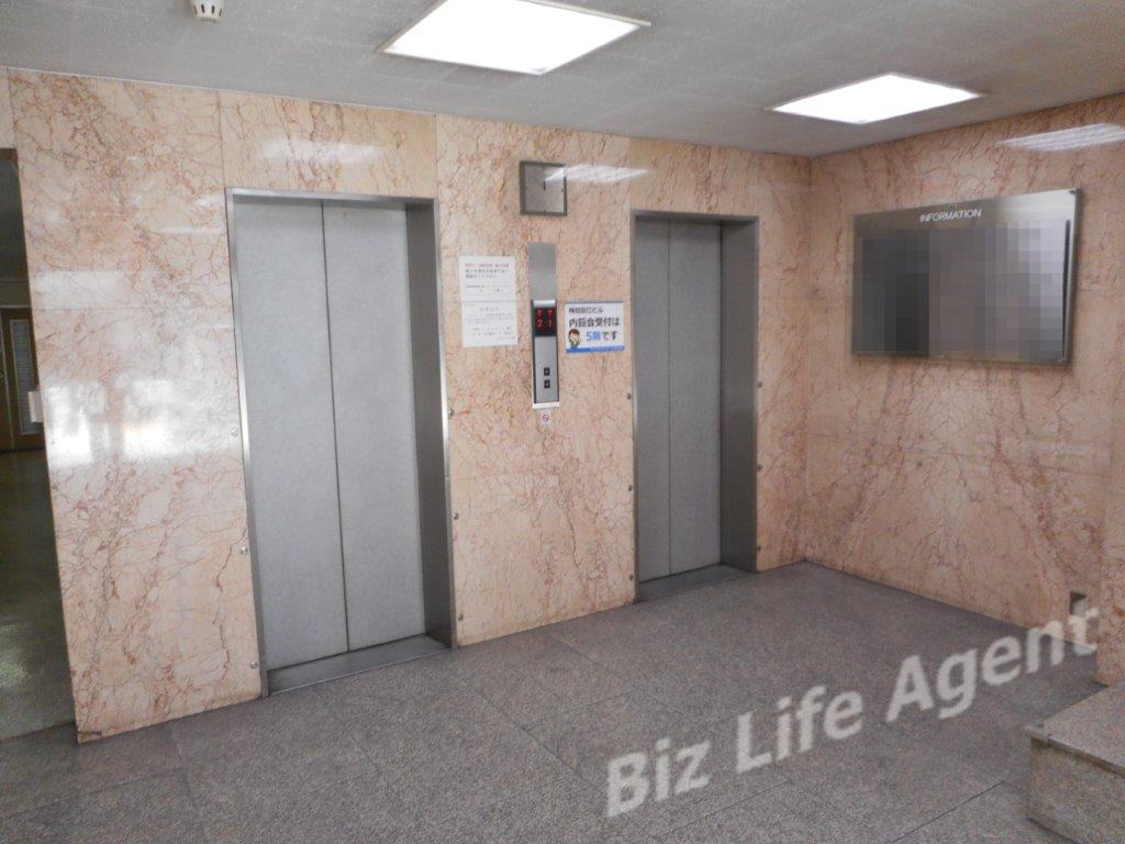 梅田辰巳ビルの内装写真