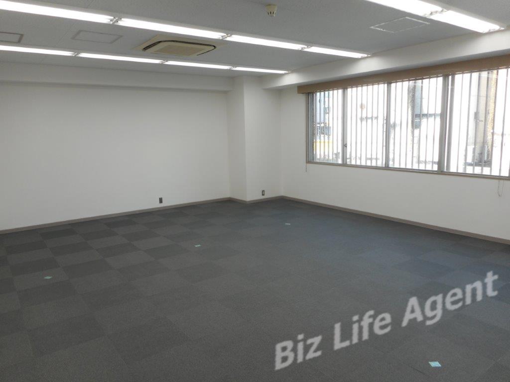 梅田辰巳ビルの内装写真