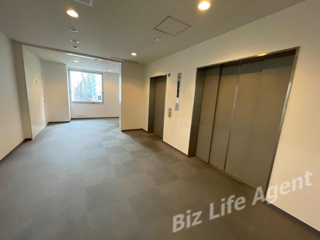 なんばスミソウビルの内装写真