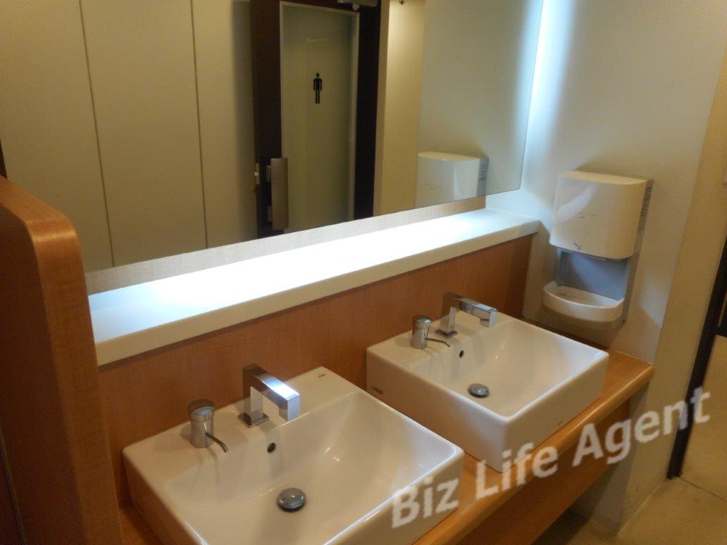 江坂吉川ビルの内装写真