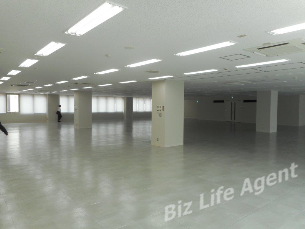 キング大阪ビルの内装写真