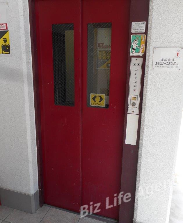 マーキビルの内装写真