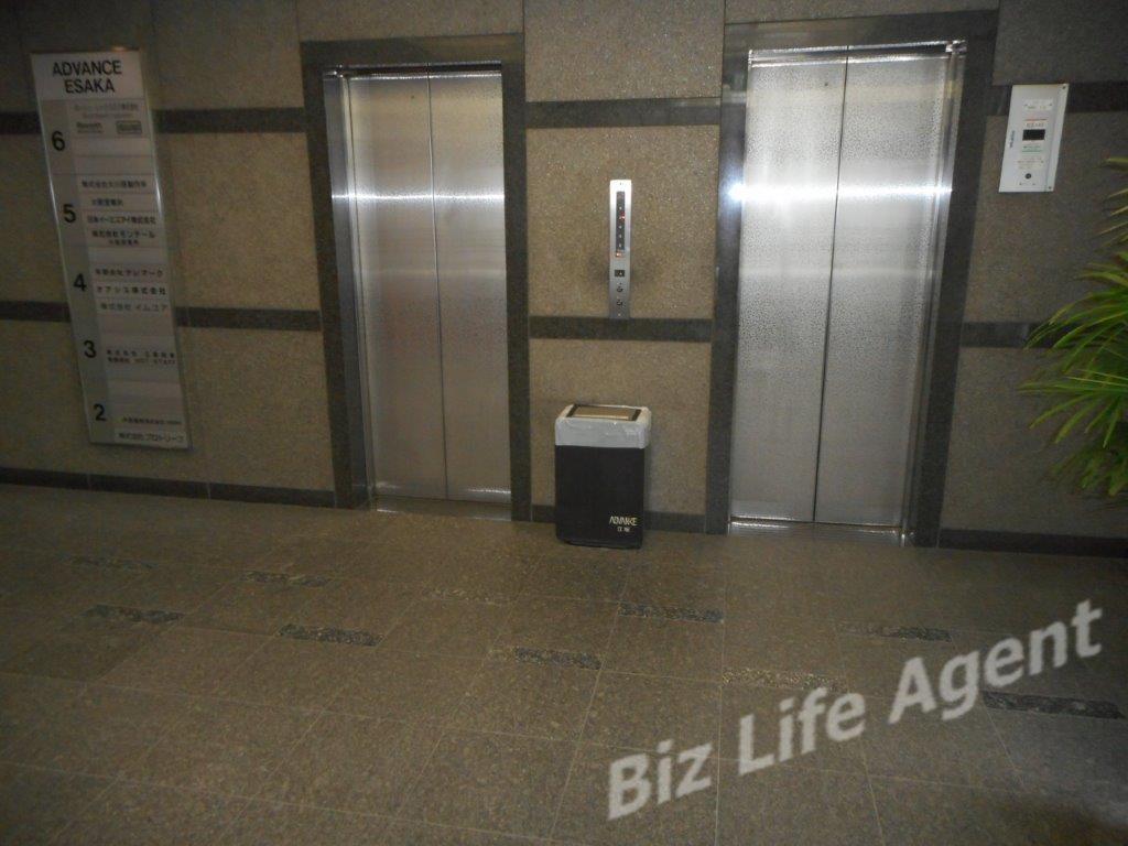 アドバンス江坂ビルの内装写真