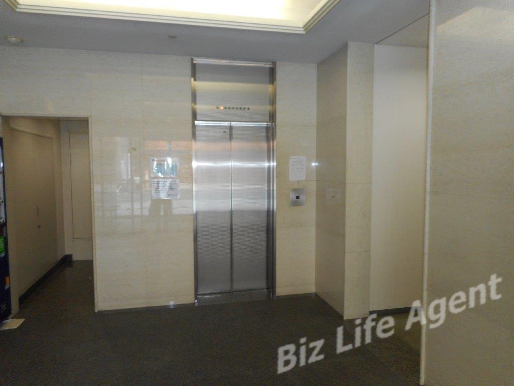 江坂リツエイビルの内装写真