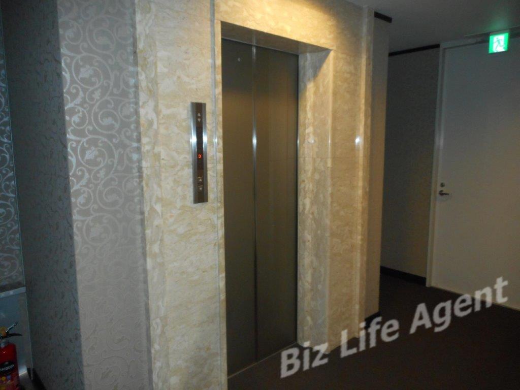 フローラルセントランドビルの内装写真