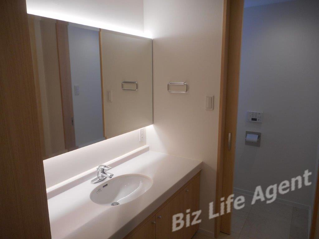 フローラルセントランドビルの内装写真