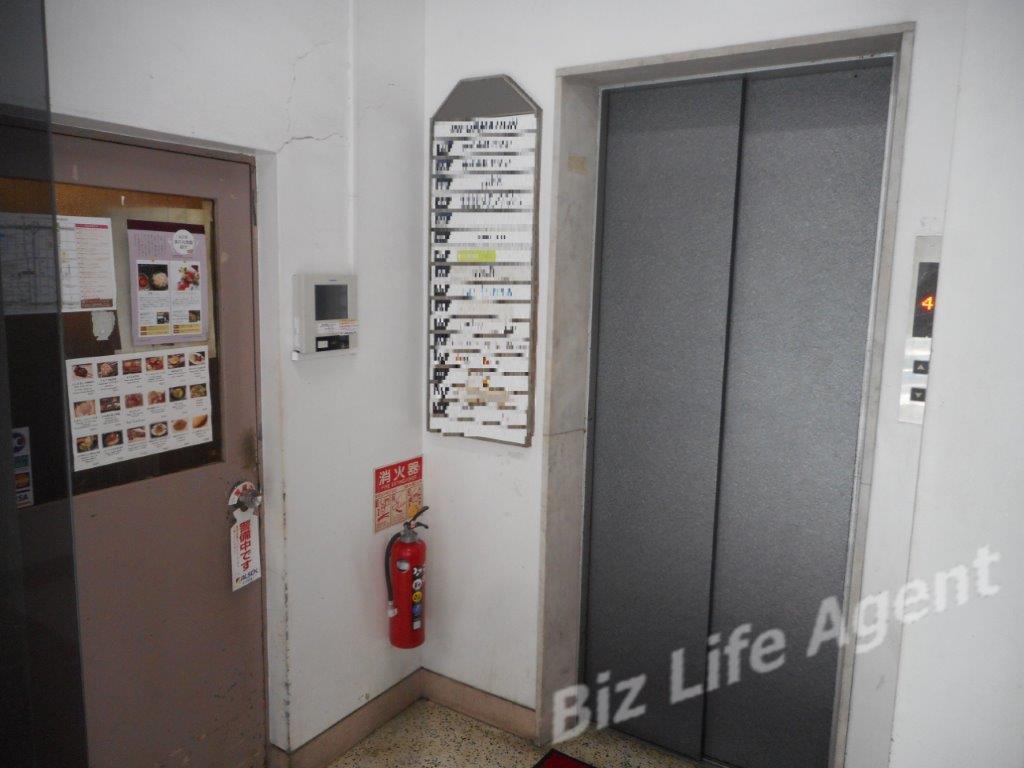 角屋四ツ橋ビルの内装写真