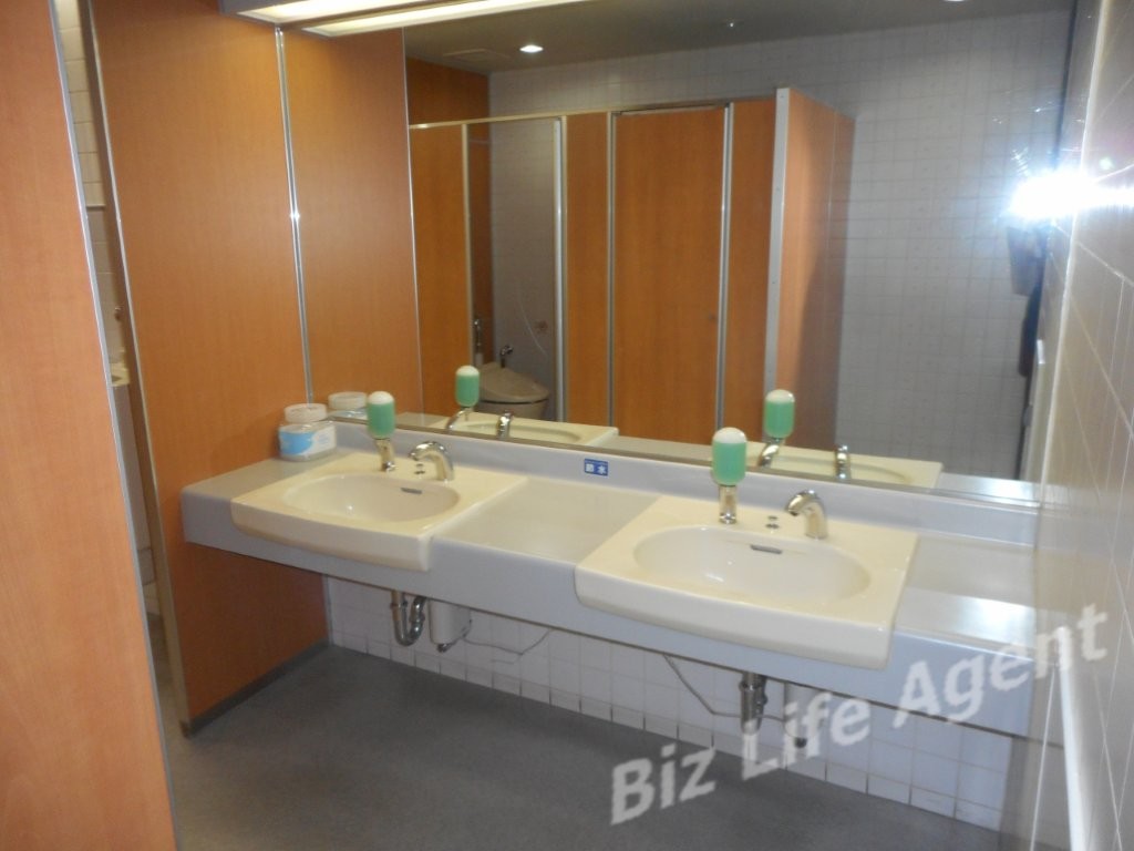 ＴＨＥ　ＰＥＡＫの内装写真