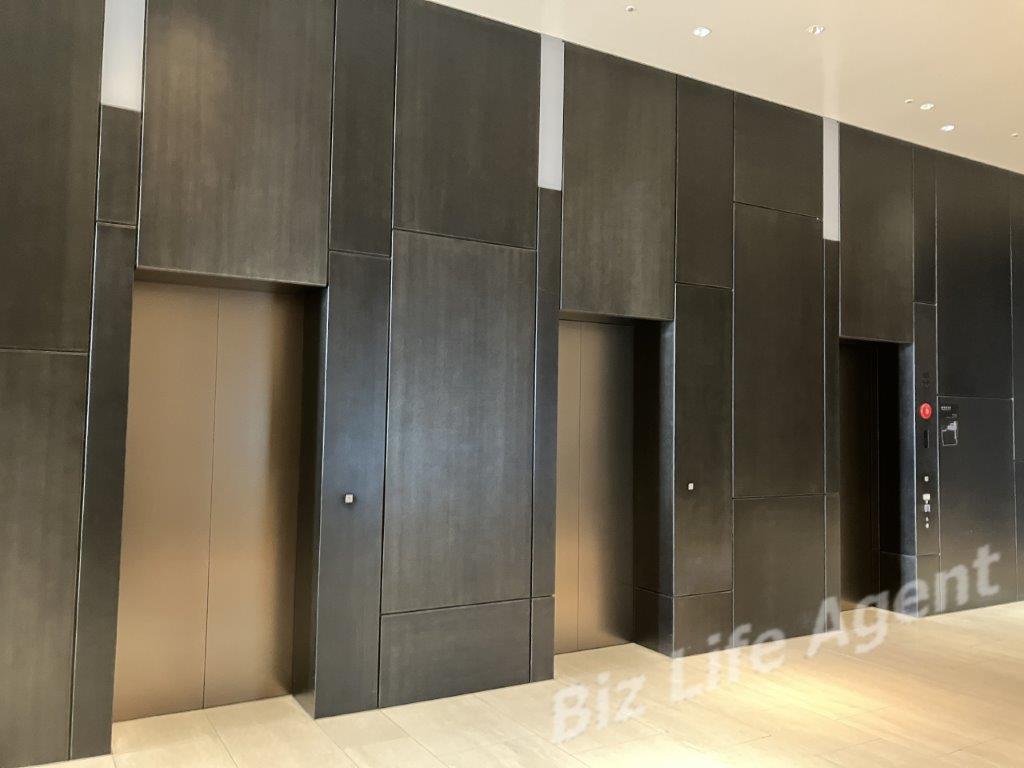 新青山東急ビルの内装写真