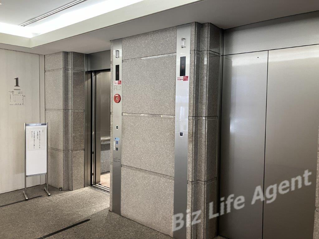 青山ファーストビルの内装写真