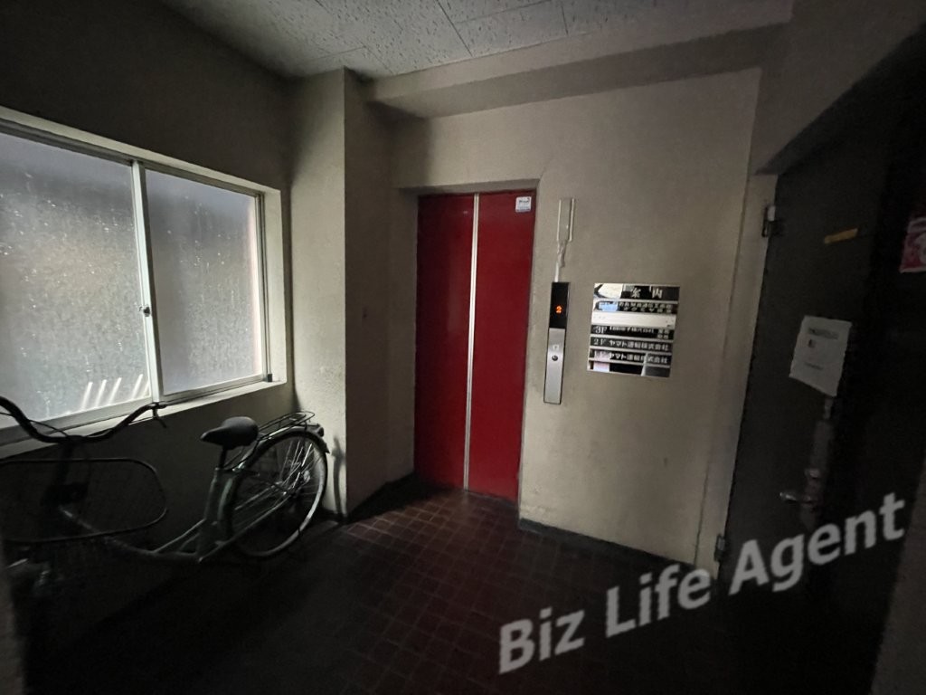 オクミヤ興産ビルの内装写真