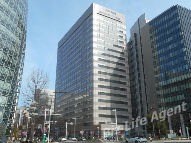 名古屋三井ビルディング本館ビルの外観写真