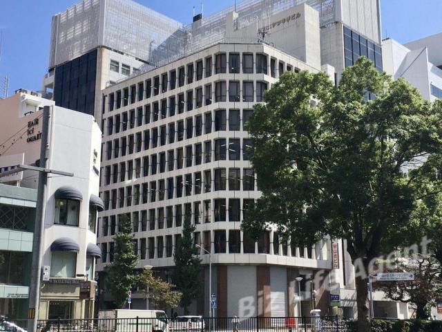 栄山吉ビルビルの外観写真