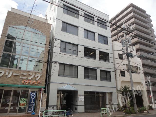 第８フクマルビルビルの外観写真