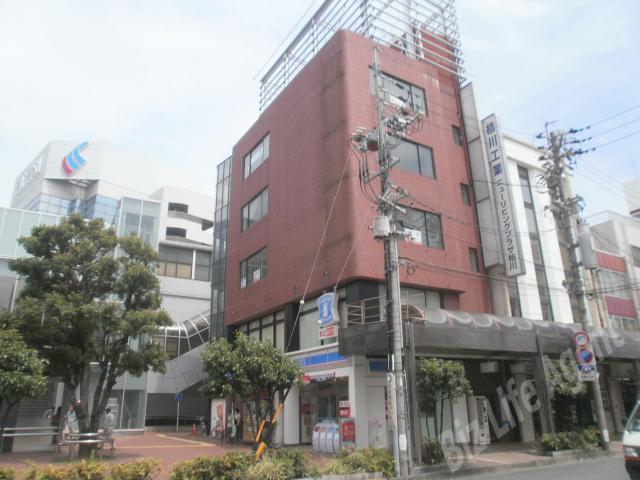 丸鈴ビル貸店舗ビルの外観写真