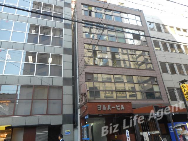 第１シルバービルの外観写真