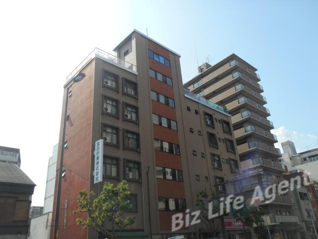 丸利ビルの外観写真