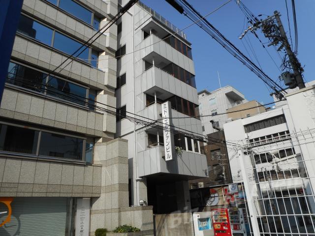 ミドーエルファンビルの外観写真