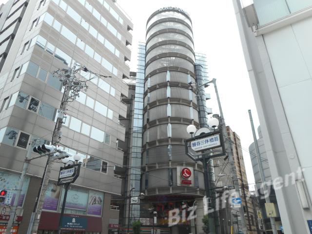 ロン・スカール高吉ビルの外観写真