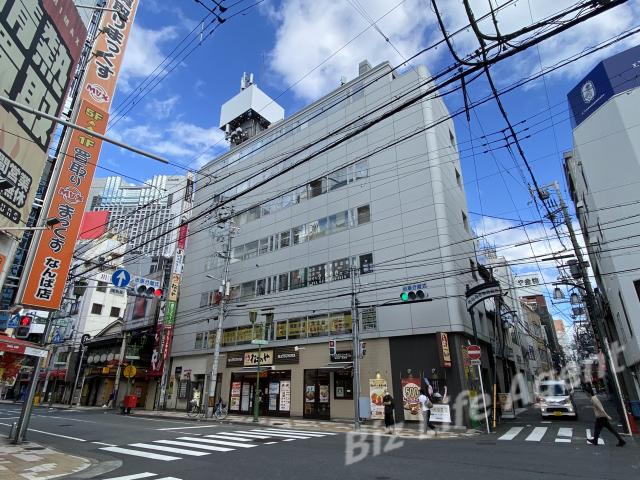 国際東ビルの外観写真