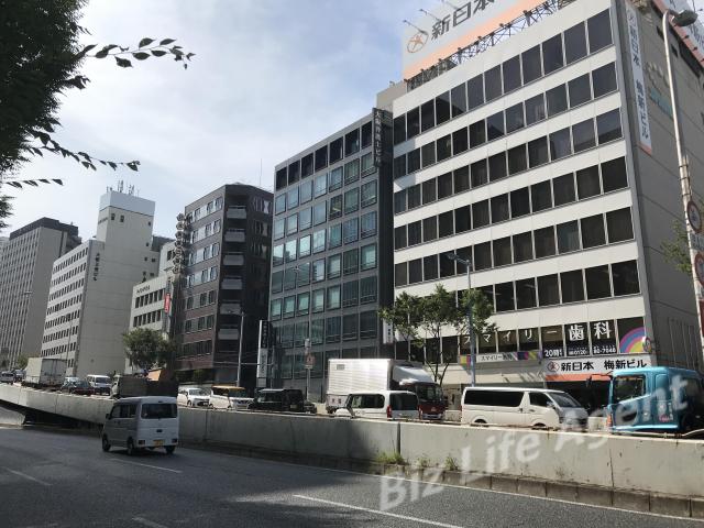大阪弁護士ビルの外観写真