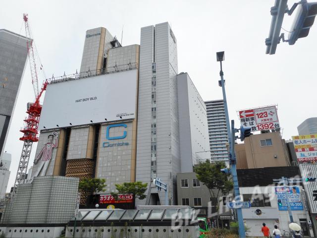 北新地スタービルビルの外観写真