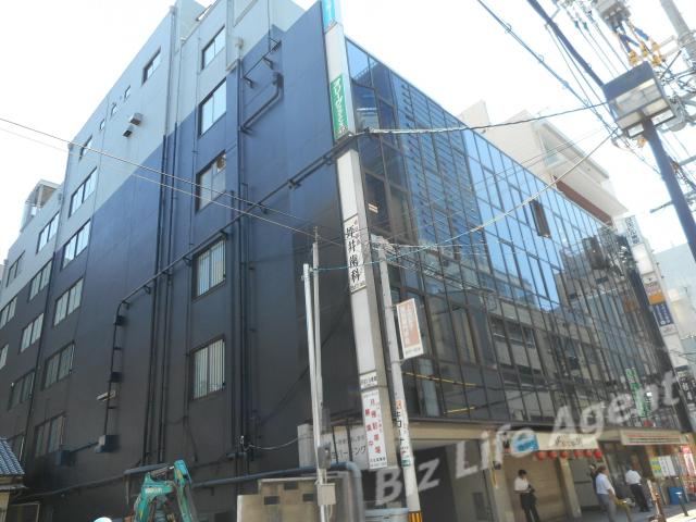 日生ビル東館ビルの外観写真