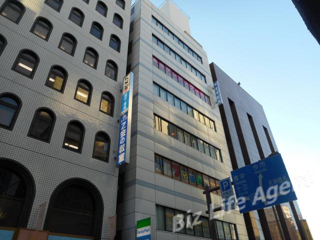 マエダ北ビルの外観写真