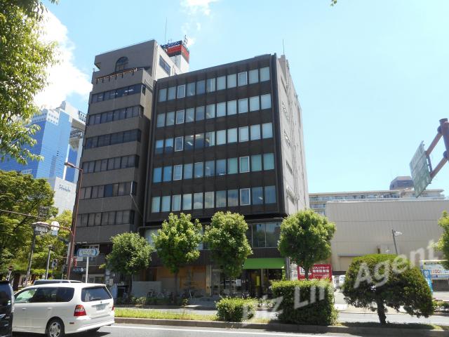 山彦ビルの外観写真