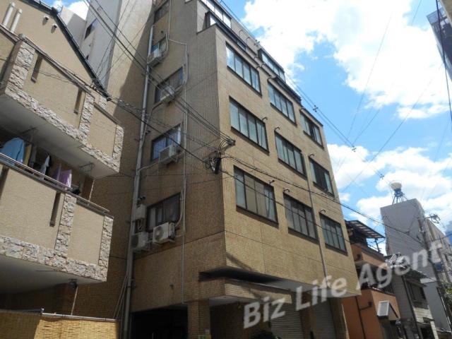 リバティ中津ビルの外観写真