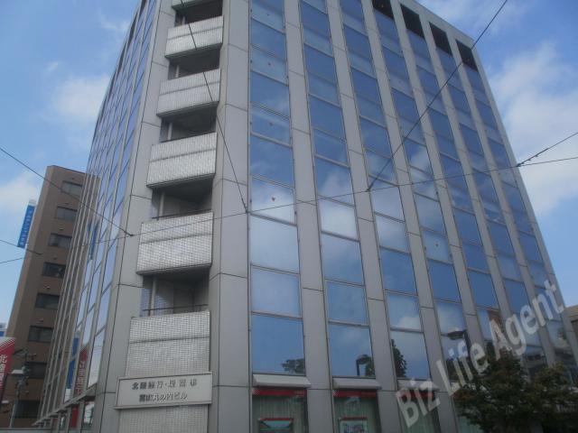 北陸銀行・堤商事富山丸の内ビルビルの外観写真