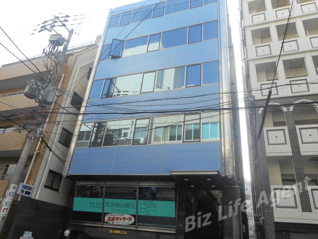 小谷パークビルの外観写真