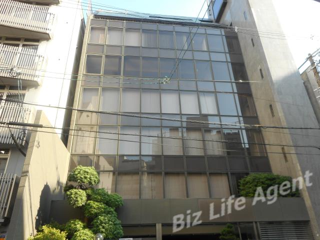 奥ビルの外観写真