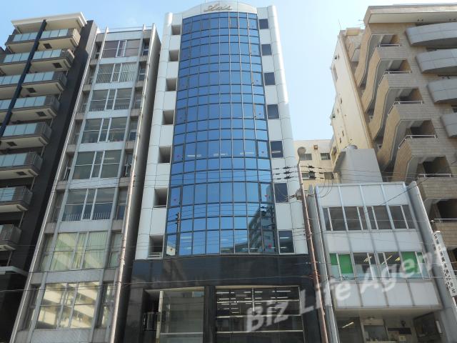 アクシス本町ビルの外観写真