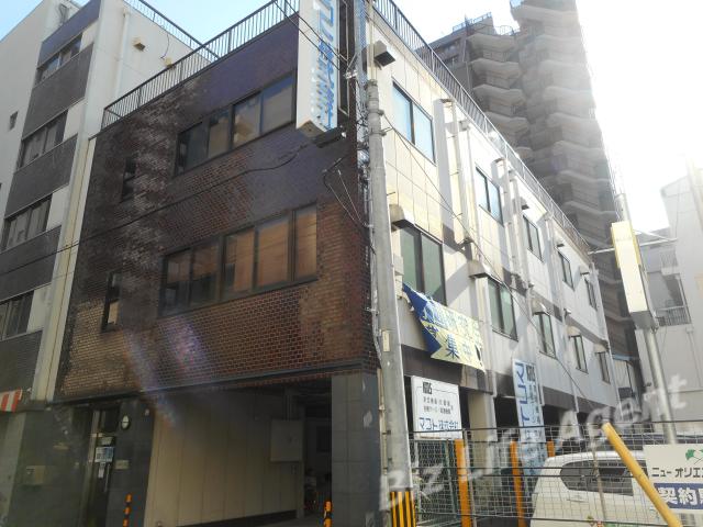 マコトビルの外観写真