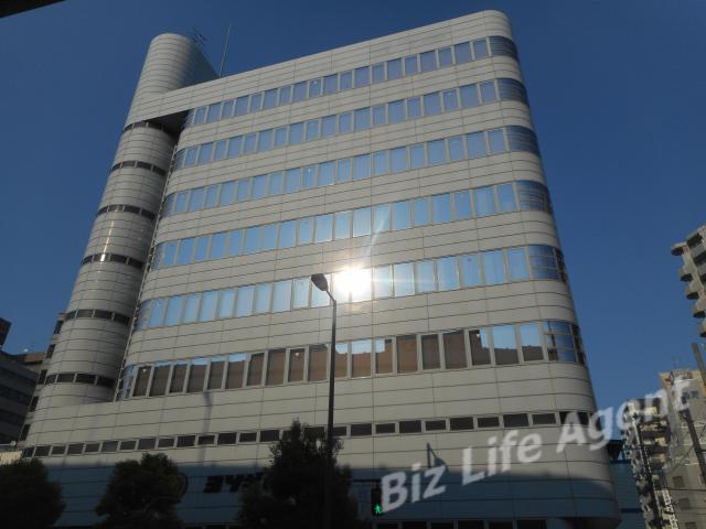 ヨツギビルの外観写真