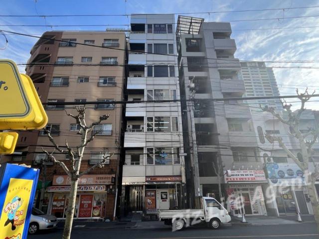 イイダ３ビルの外観写真