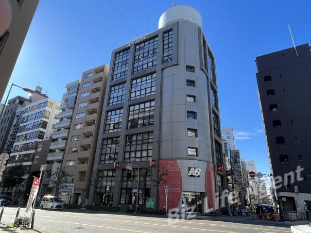 サンワールドビルの外観写真