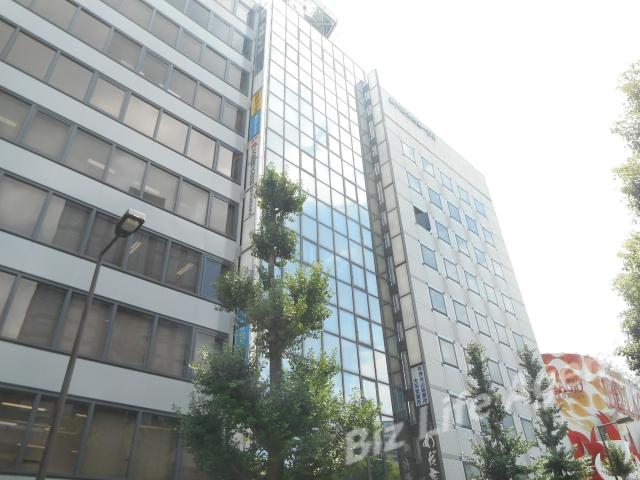 新⼤阪中⾥ビルの外観写真