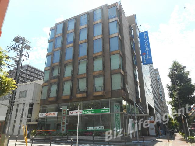 興和新大阪ビルの外観写真