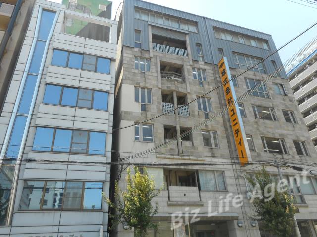 アンカービルディングの外観写真