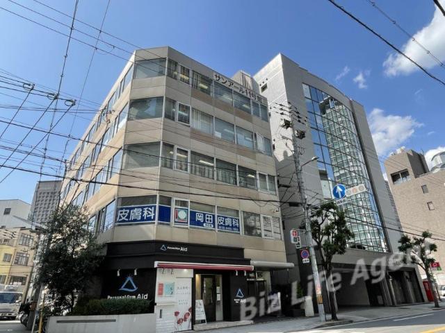 福島サンアール１１号館ビルの外観写真