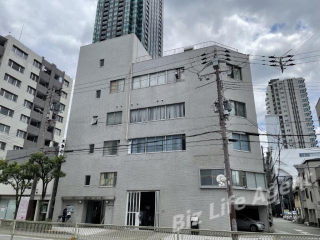 大包ビルの外観写真