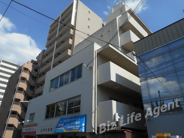 メゾン江坂の外観写真