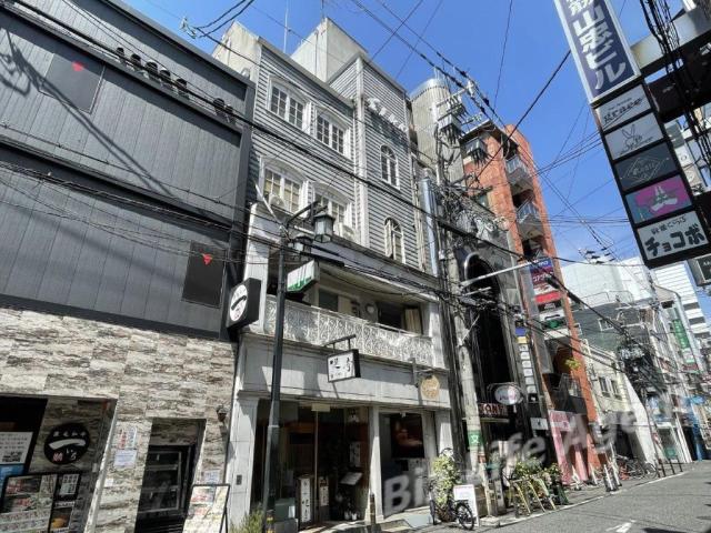 永弘興産ビルの外観写真