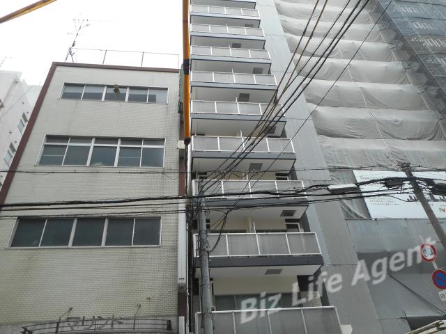 ウィングコート南船場ビルの外観写真