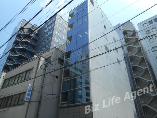 梅新パークビルの外観写真